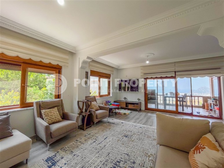 Трехэтажная вилла с бассейном и садом в зеленом, экологически чистом районе Аланьи - Газипаша-id-5770-фото-3