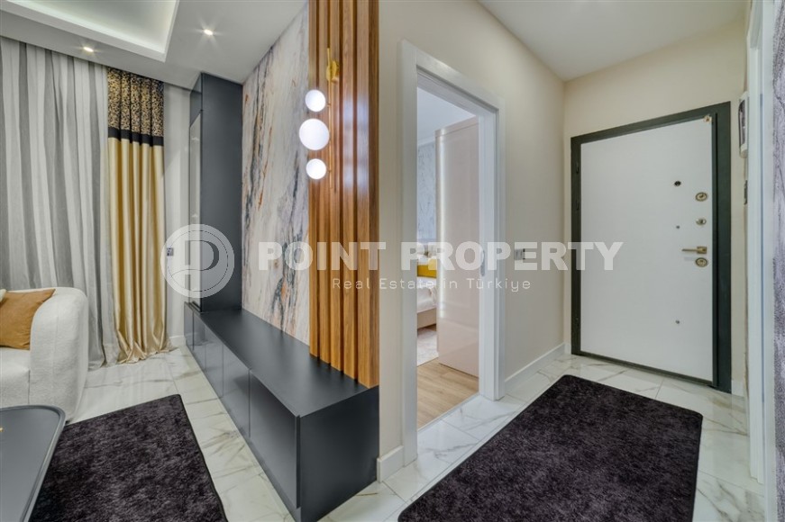 Стильная новая квартира с дизайнерским ремонтом, на 1-м этаже в современном жилом комплексе, введенном в эксплуатацию в 2023 году-id-5775-фото-5