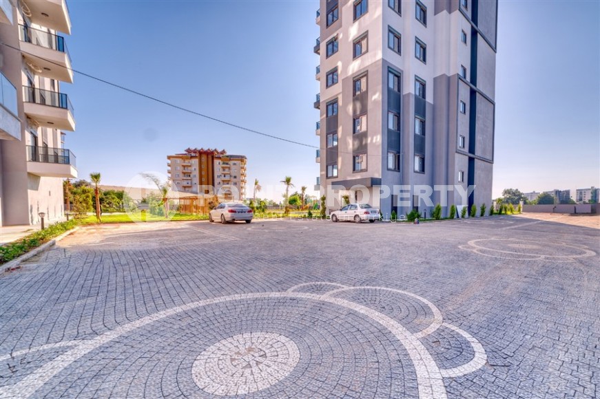 Стильная новая квартира с дизайнерским ремонтом, на 1-м этаже в современном жилом комплексе, введенном в эксплуатацию в 2023 году-id-5775-фото-19