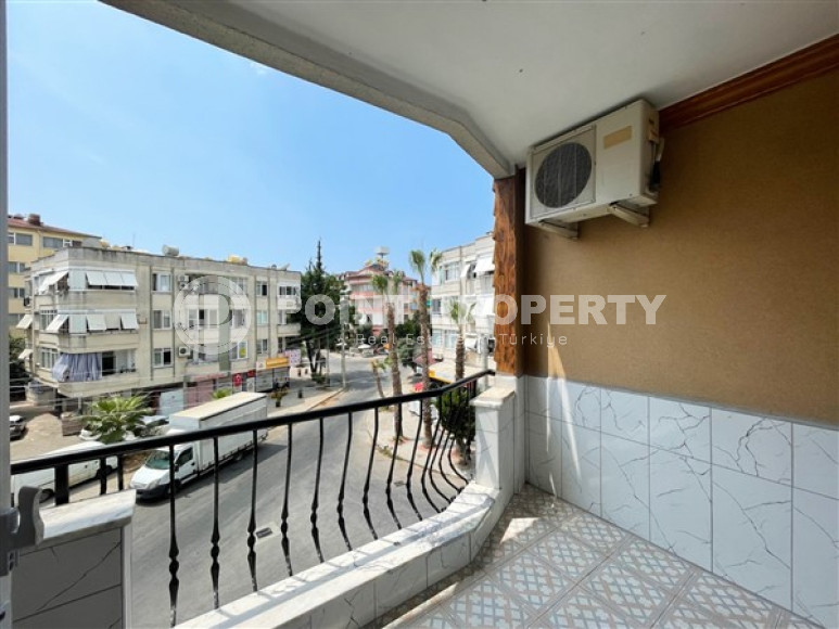 Spacious 3+1 apartments with a total area of 150 m2 in the very center of the historical part of Alanya-id-1452-photo-17