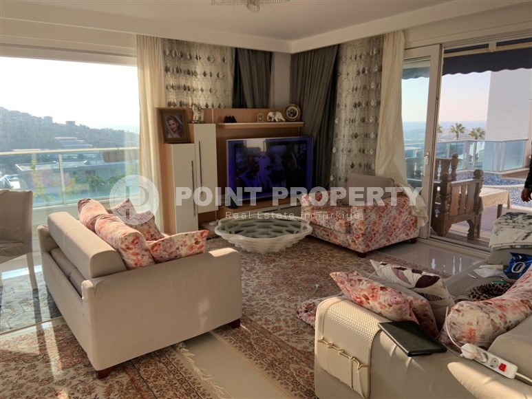 Большая двухэтажная вилла с видом на море, в живописном, комфортабельном районе Аланьи - Каргыджак-id-5779-фото-2