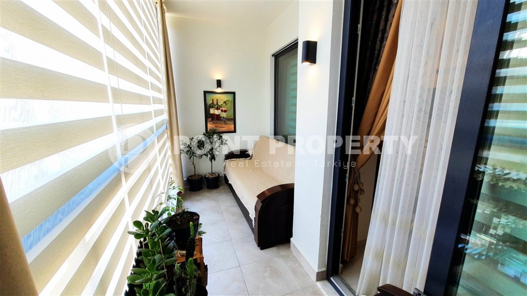 Стильная двухуровневая квартира на 5-м этаже с мансардой, в 300 метрах от пляжа Клеопатры-id-5787-фото-13