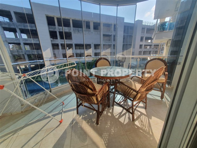 Spacious three-room apartment 100 m2, just 600 meters from the sea, Cikcilli area-id-1453-photo-16