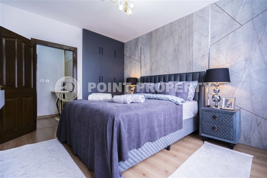 Стильная квартира с дизайнерским ремонтом, в 250 метрах от моря, в самом центре Аланьи-id-5788-фото-11