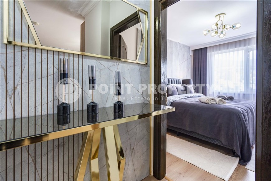 Стильная квартира с дизайнерским ремонтом, в 250 метрах от моря, в самом центре Аланьи-id-5788-фото-16