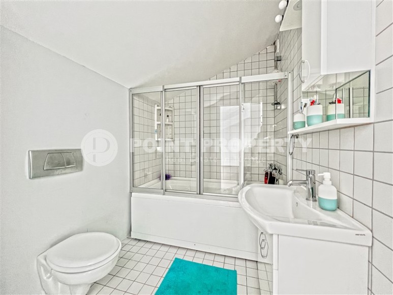 Светлая просторная квартира, с новым ремонтом и современным дизайном, в спокойном районе Аланьи - Конаклы-id-5789-фото-9