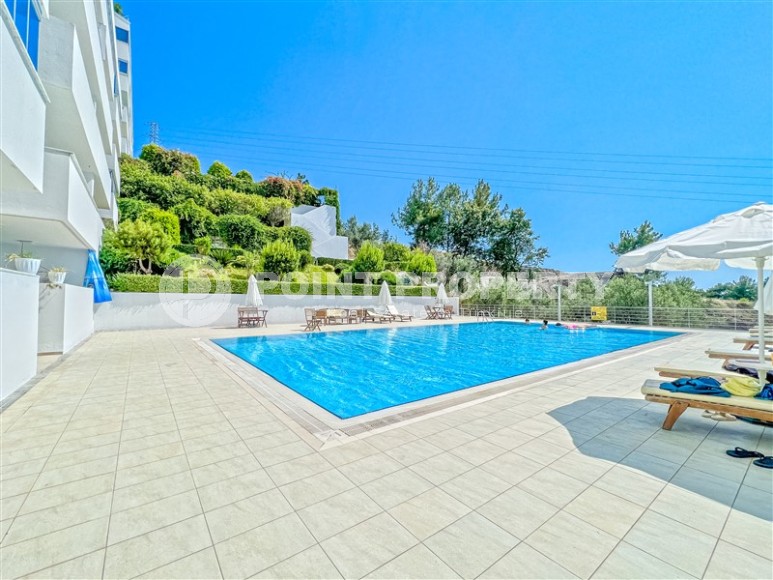 Светлая просторная квартира, с новым ремонтом и современным дизайном, в спокойном районе Аланьи - Конаклы-id-5789-фото-17