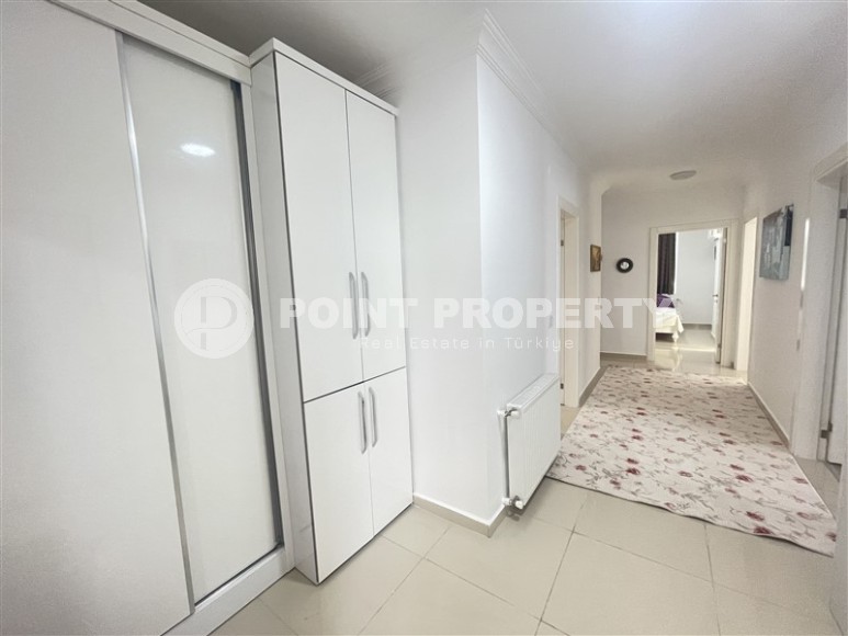 Apartment with modern design and pleasant bright interior, in the center of the prestigious area of Alanya - Kestel-id-5790-photo-8