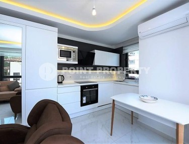 Благоустроенные апартаменты с качественным новым ремонтом, современной мебелью и бытовой техникой, в 700 метрах от моря-id-5796-фото-3