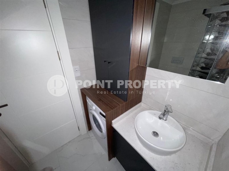 Small new apartment on the 4th floor, in a popular area of Alanya - Mahmutlar-id-5801-photo-7