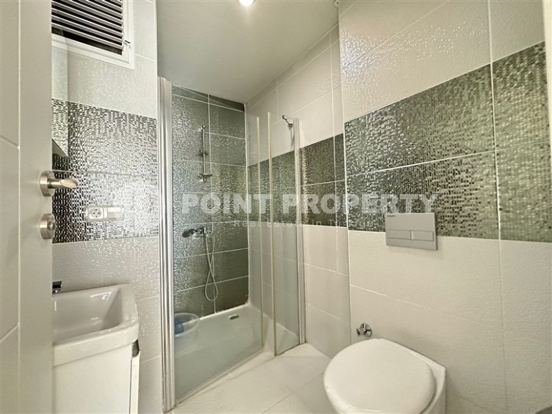 Просторная квартира 2+1, общей площадью 140 м2, в 200 метрах от моря, в центре района Махмутлар-id-5806-фото-7