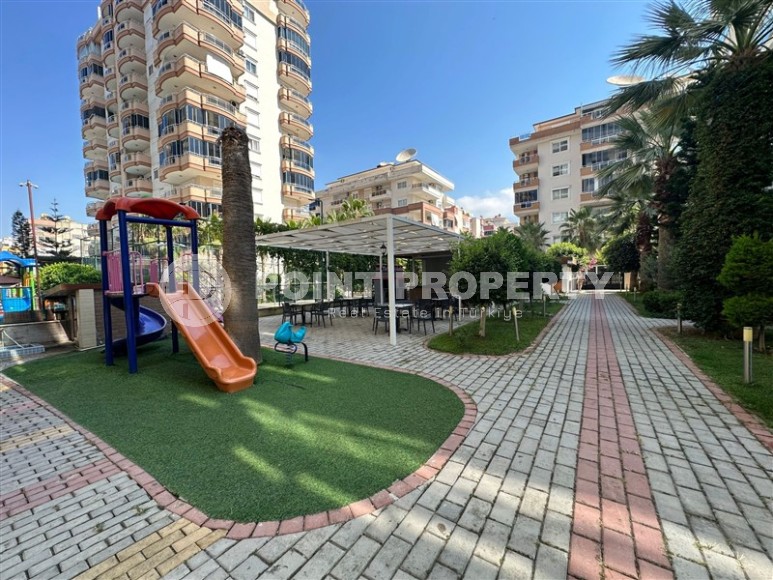 Просторная квартира 2+1, общей площадью 140 м2, в 200 метрах от моря, в центре района Махмутлар-id-5806-фото-16