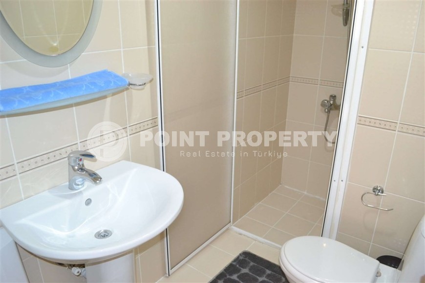 Светлые, уютные апартаменты, с мебелью и бытовой техникой, в 300 метрах от моря-id-5807-фото-9