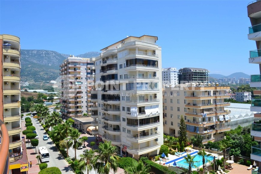 Светлые, уютные апартаменты, с мебелью и бытовой техникой, в 300 метрах от моря-id-5807-фото-14