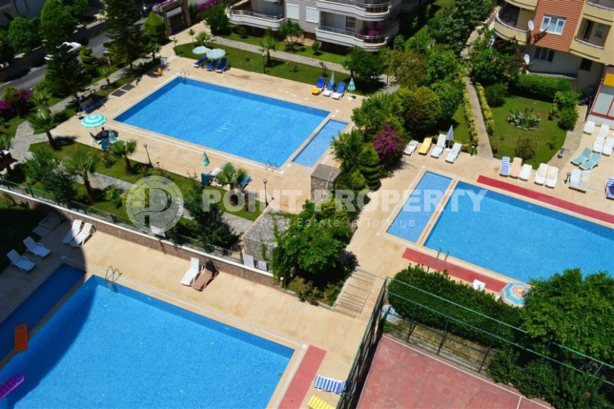 Светлые, уютные апартаменты, с мебелью и бытовой техникой, в 300 метрах от моря-id-5807-фото-15