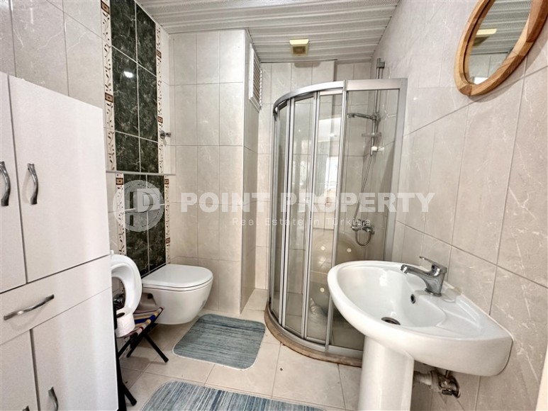 Комфортабельная квартира, с мебелью и бытовой техникой, в 450 метрах от моря, в центре района Махмутлар-id-5808-фото-6