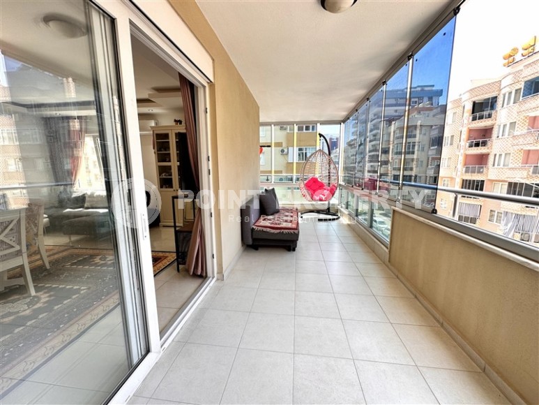 Комфортабельная квартира, с мебелью и бытовой техникой, в 450 метрах от моря, в центре района Махмутлар-id-5808-фото-8