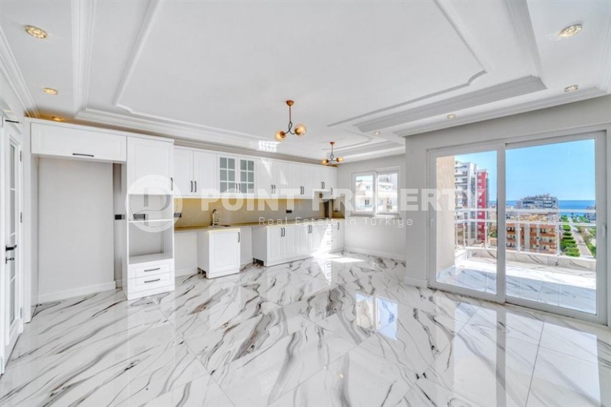 Apartments with high-quality finishing, 350 meters from the sea, in the center of the popular area of Alanya - Mahmutlar-id-5810-photo-2