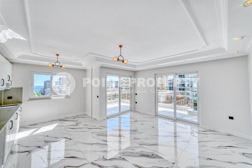 Apartments with high-quality finishing, 350 meters from the sea, in the center of the popular area of Alanya - Mahmutlar-id-5810-photo-3