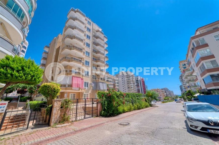 Apartments with high-quality finishing, 350 meters from the sea, in the center of the popular area of Alanya - Mahmutlar-id-5810-photo-22