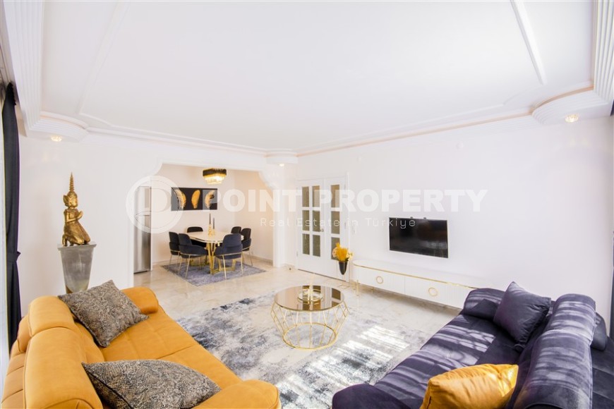 Comfortable apartment with modern design and pleasant, bright interior, in the very center of Mahmutlar-id-5815-photo-4