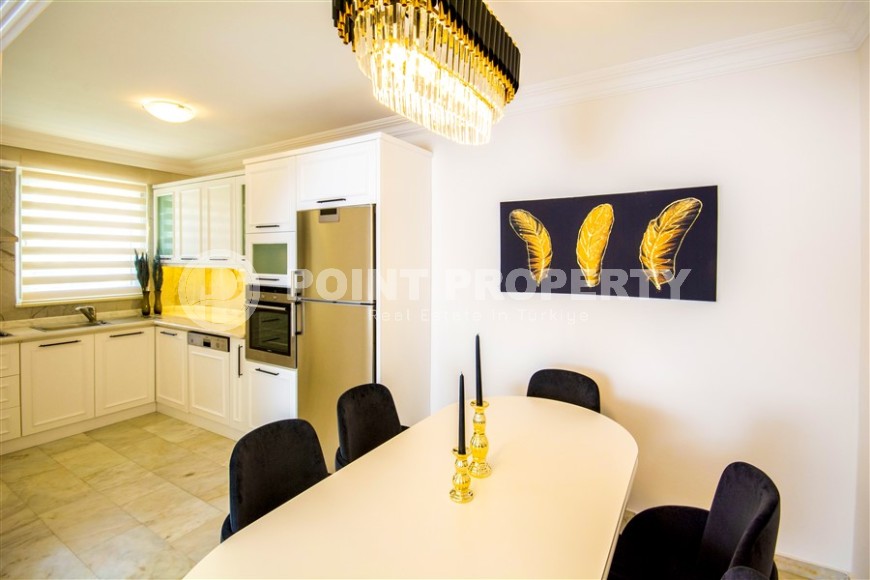 Comfortable apartment with modern design and pleasant, bright interior, in the very center of Mahmutlar-id-5815-photo-8