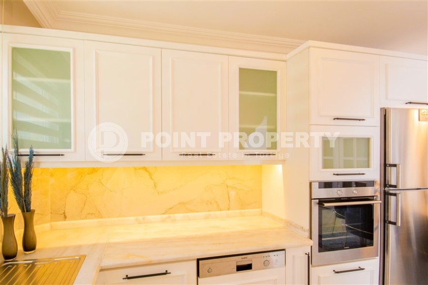 Comfortable apartment with modern design and pleasant, bright interior, in the very center of Mahmutlar-id-5815-photo-12