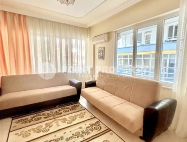 Comfortable furnished apartment with two bedrooms, 50 meters from the sea, in the center of Mahmutlar-id-5818-photo-3