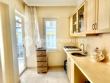 Comfortable furnished apartment with two bedrooms, 50 meters from the sea, in the center of Mahmutlar-id-5818-photo-4