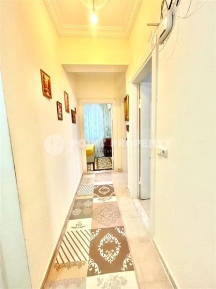 Comfortable furnished apartment with two bedrooms, 50 meters from the sea, in the center of Mahmutlar-id-5818-photo-9