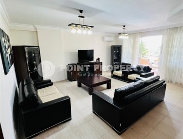 Просторная квартира 2+1, на площади 125 м2, в центре уютного, спокойного района Аланьи - Тосмур-id-5826-фото-2