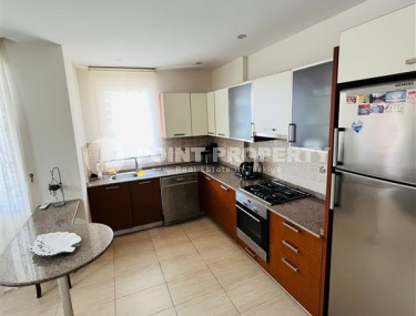 Просторная квартира 2+1, на площади 125 м2, в центре уютного, спокойного района Аланьи - Тосмур-id-5826-фото-4