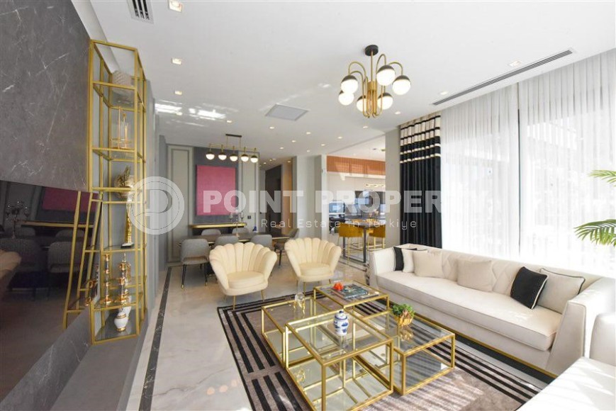 Новая двухэтажная вилла с роскошным панорамным видом на море, в элитном районе Аланьи - Тепе-id-5830-фото-2