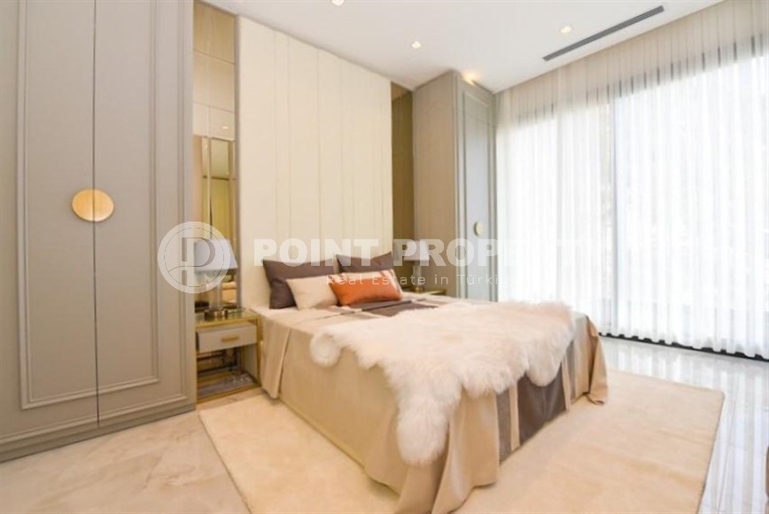 Новая двухэтажная вилла с роскошным панорамным видом на море, в элитном районе Аланьи - Тепе-id-5830-фото-12