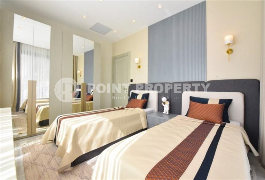 Новая двухэтажная вилла с роскошным панорамным видом на море, в элитном районе Аланьи - Тепе-id-5830-фото-16