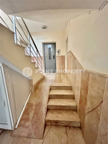 Budget apartment 2+1, with a total area of 120 m2, on the 2nd floor in a building built in 2003-id-5832-photo-8