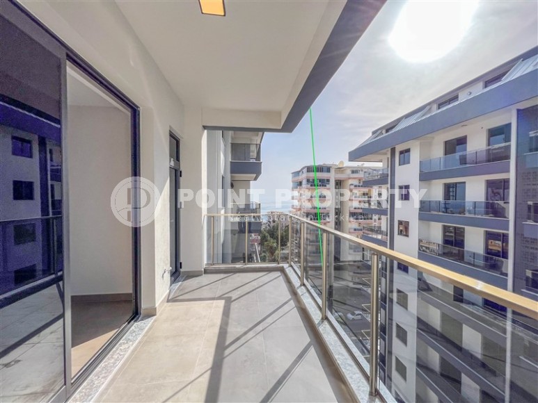 Новая квартира с чистовой отделкой, в самом центре района Махмутлар, и в 150 метрах от моря-id-5834-фото-9