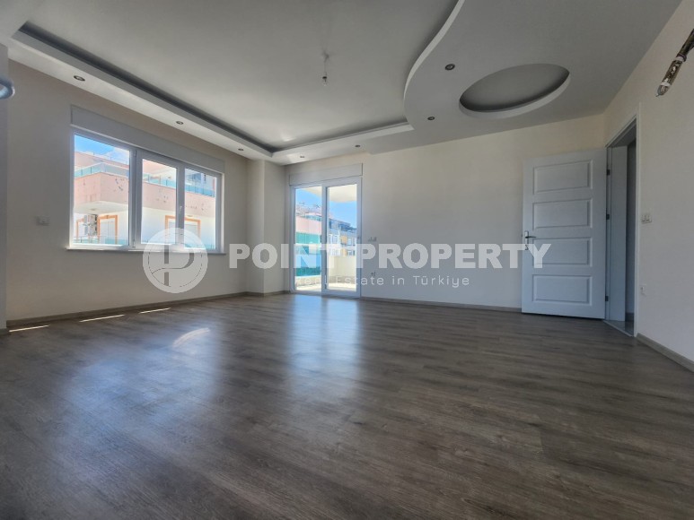 Просторная двухуровневая квартира с чистовой отделкой, в центре района Махмутлар-id-5835-фото-5