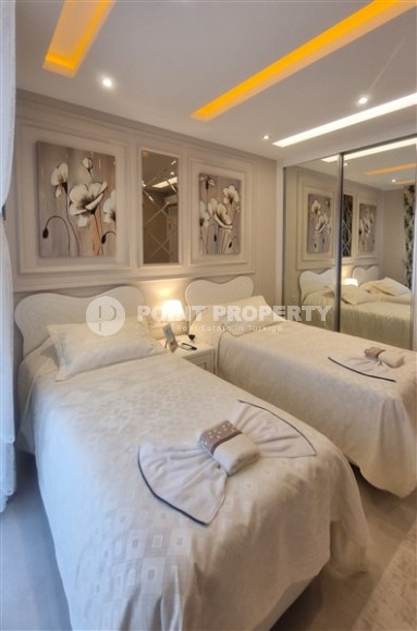 Роскошная двухуровневая квартира с дизайнерским ремонтом на 11-м этаже с мансардой, в новом жилом комплексе, построенном в 2022 году-id-5839-фото-10