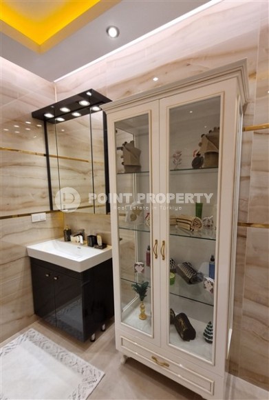 Роскошная двухуровневая квартира с дизайнерским ремонтом на 11-м этаже с мансардой, в новом жилом комплексе, построенном в 2022 году-id-5839-фото-15