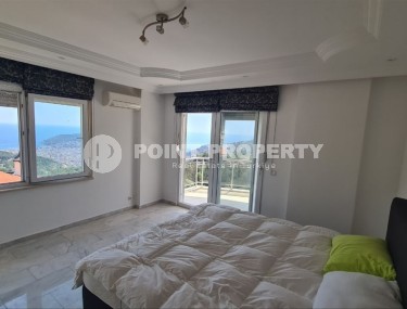 Отдельно стоящая двухэтажная вилла с видом на море и крепость Аланьи, в элитном районе - Тепе-id-5850-фото-4