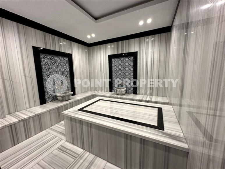 Luxurious three-storey villa with a swimming pool and garden, in a prestigious area of Alanya - Tepe-id-5851-photo-10