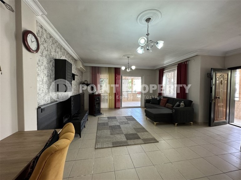 Комфортабельная вилла с собственным просторным садом, в километре от моря, в районе Авсаллар-id-5857-фото-2