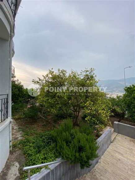 Комфортабельная квартира с панорамным видом на море, в самом сердце Аланьи, в районе Кале-id-5858-фото-16