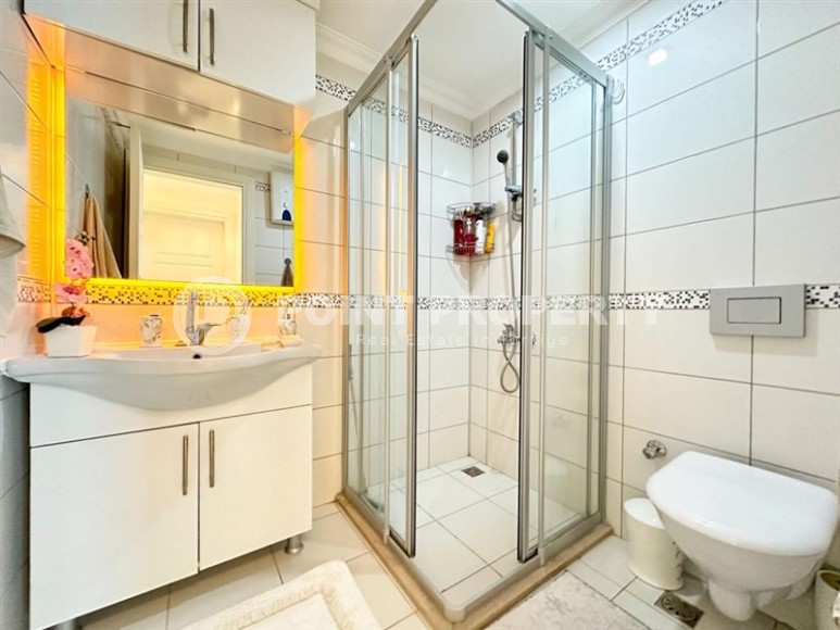 Modern spacious apartment 2+1, with a total area of 120 m2, 500 meters from the sea, in the center of Mahmutlar-id-5861-photo-9