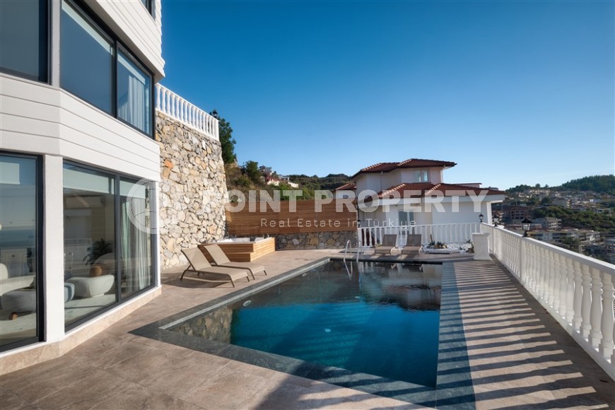 Luxury 4+2 villa with an area of 235 m2 with a private garden plot and a swimming pool in the Kargicak area-id-1012-photo-21