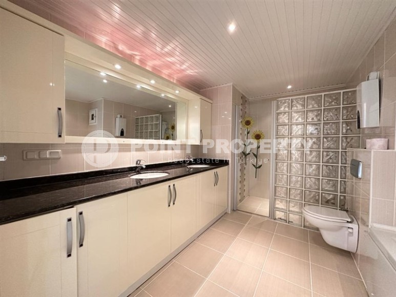 Apartment 3+1, total area 160 m2, one kilometer from the beach and promenade-id-5865-photo-5