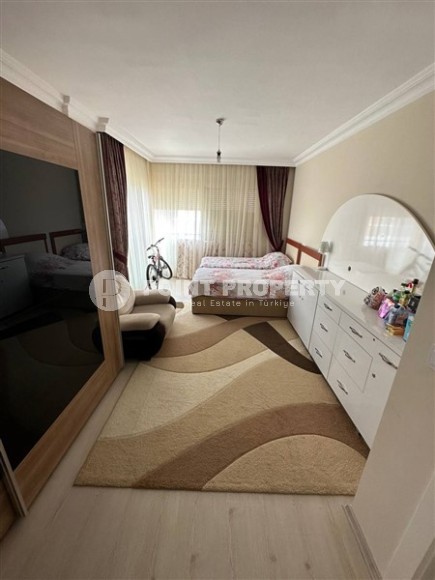 Large two-level apartment 5+1, with a total area of 290 m2, in the popular area of Alanya - Oba-id-5868-photo-10