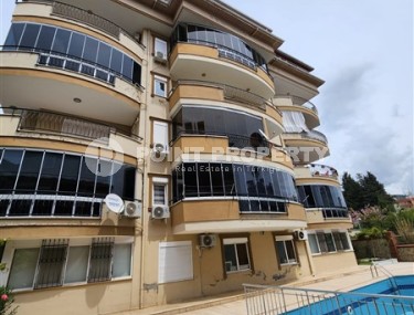 Panoramic duplex apartment with sea views, within walking distance from the center of Alanya-id-5872-photo-1