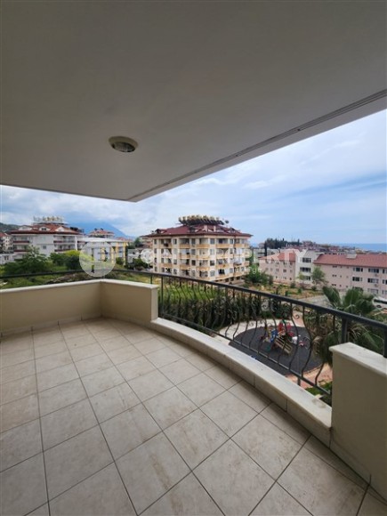 Панорамная двухуровневая квартира с видом на море, в нескольких минутах ходьбы от центра Аланьи-id-5872-фото-17